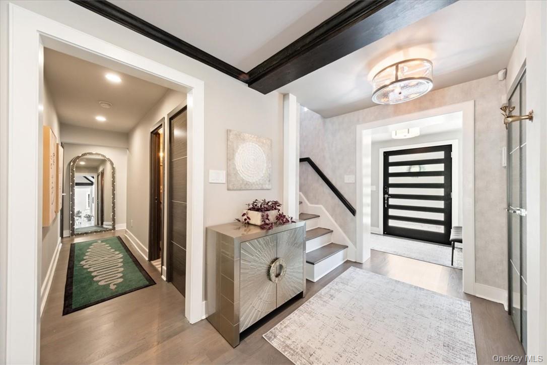 1570 Journeys End Road, Croton-on-Hudson, NY 10520