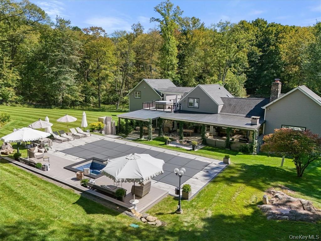 1570 Journeys End Road, Croton-on-Hudson, NY 10520