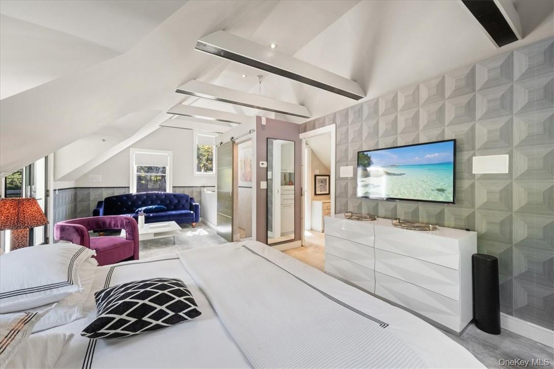 1570 Journeys End Road, Croton-on-Hudson, NY 10520