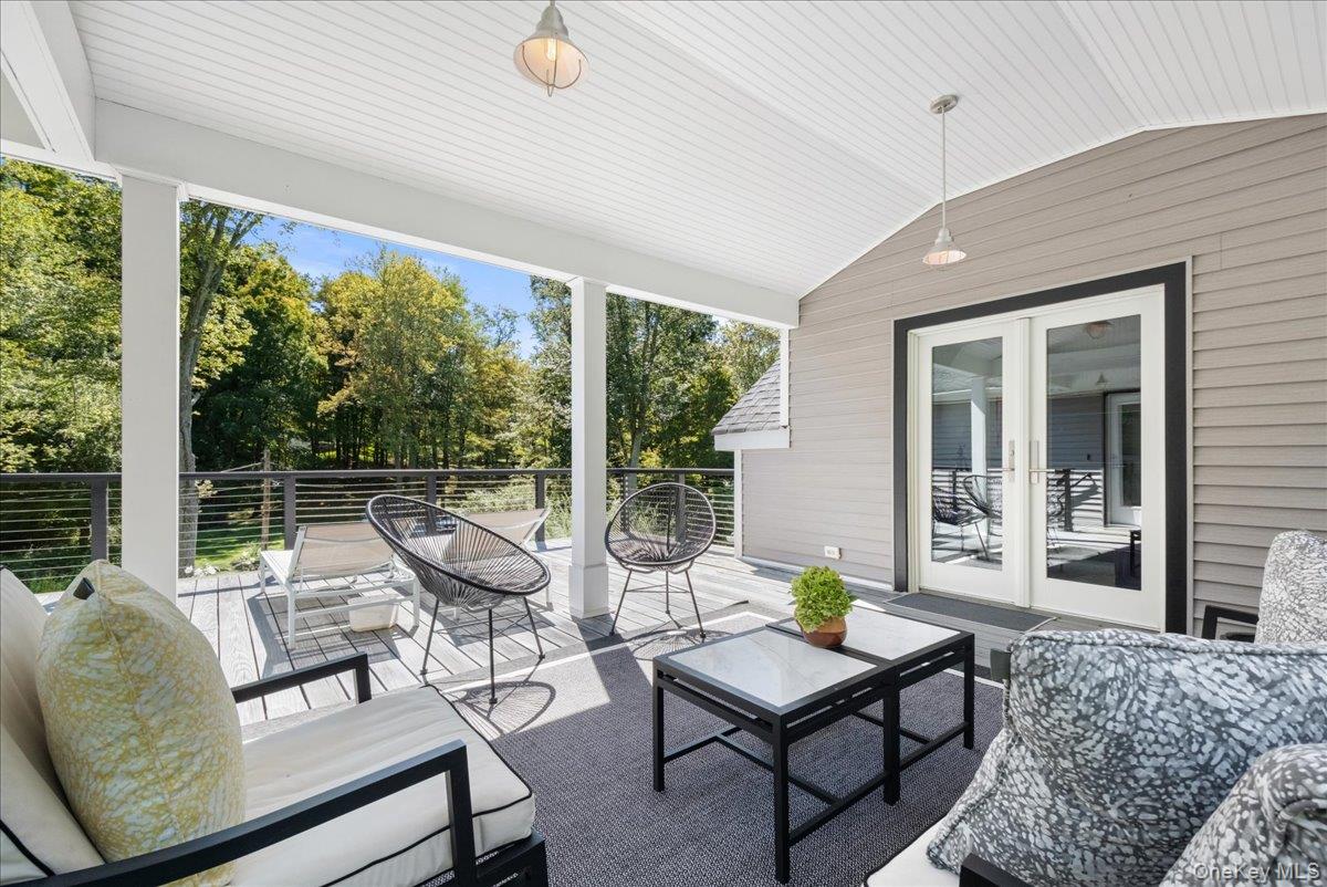 1570 Journeys End Road, Croton-on-Hudson, NY 10520