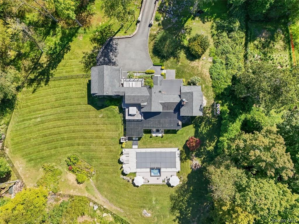 1570 Journeys End Road, Croton-on-Hudson, NY 10520