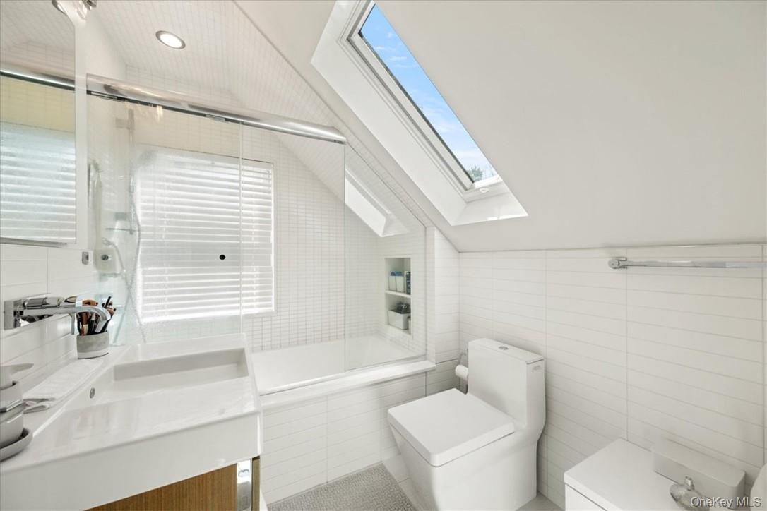 1570 Journeys End Road, Croton-on-Hudson, NY 10520