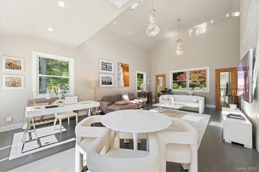 1570 Journeys End Road, Croton-on-Hudson, NY 10520