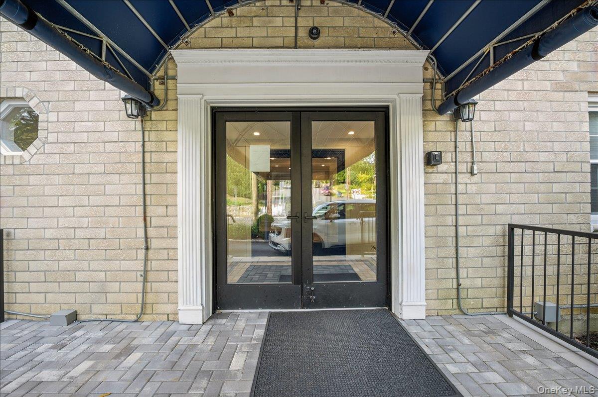 445 Broadway # 2O, Hastings-on-Hudson, NY 10706