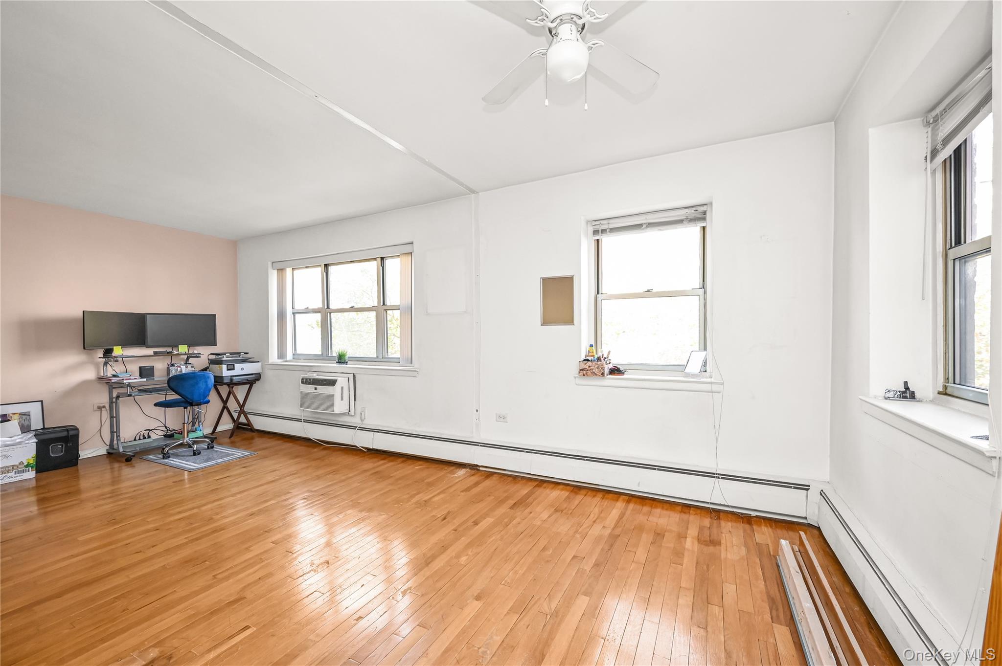99-10 60 Ave # 3B, Corona, NY 11368