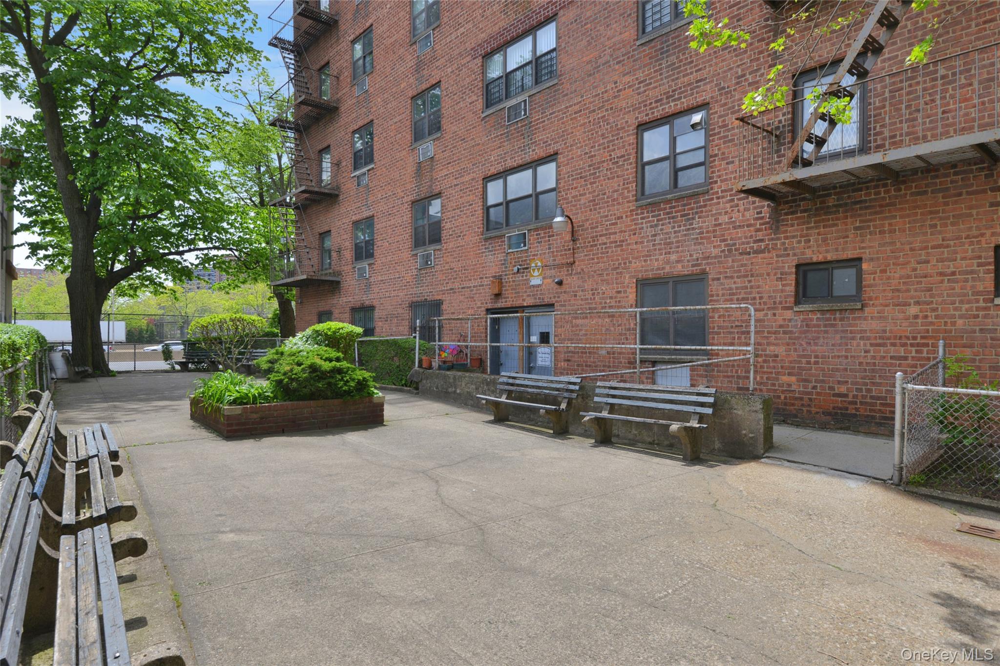 99-10 60 Ave # 3B, Corona, NY 11368