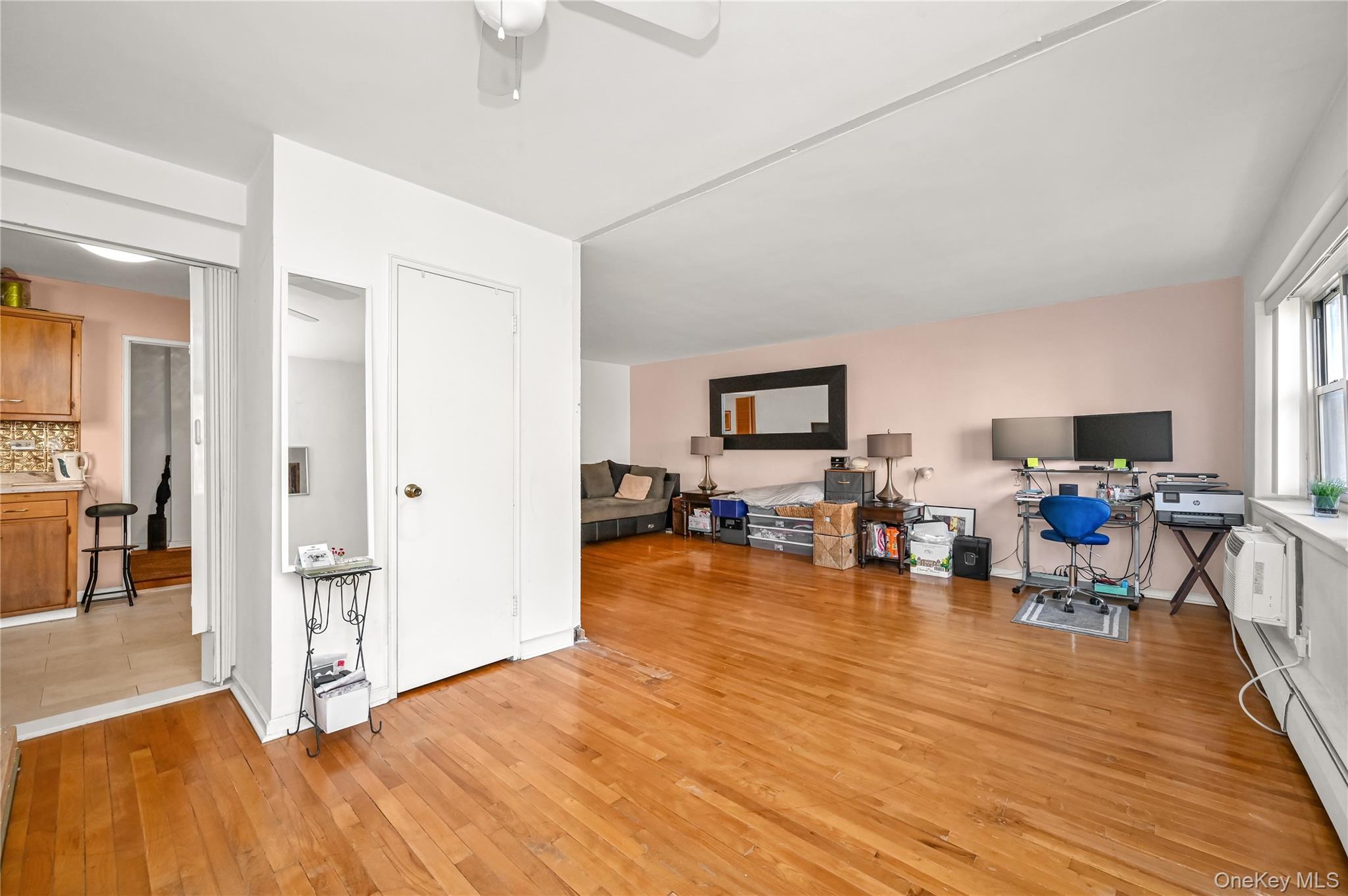 99-10 60 Ave # 3B, Corona, NY 11368