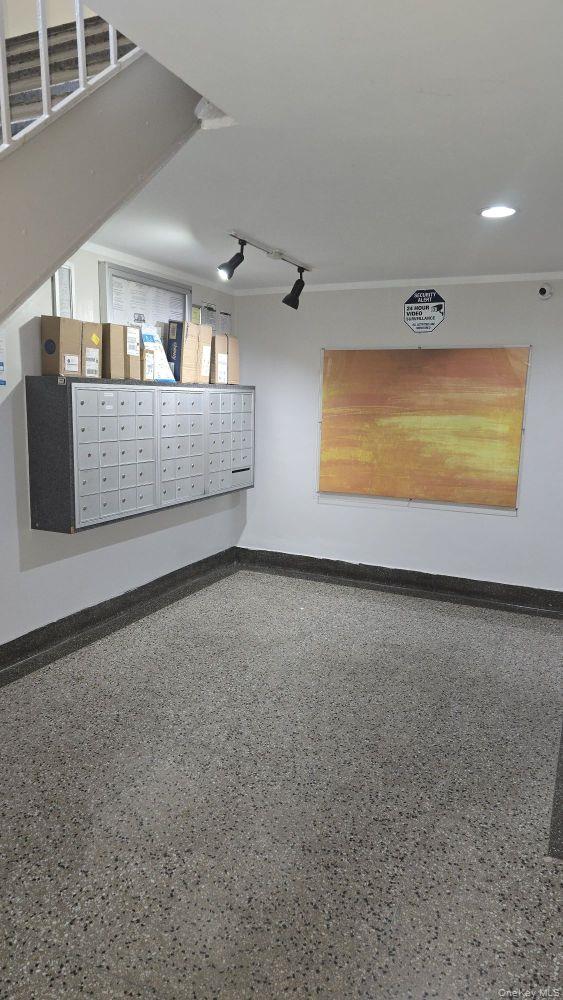 64-35 Yellowstone Boulevard # 6H, Forest Hills, NY 11375