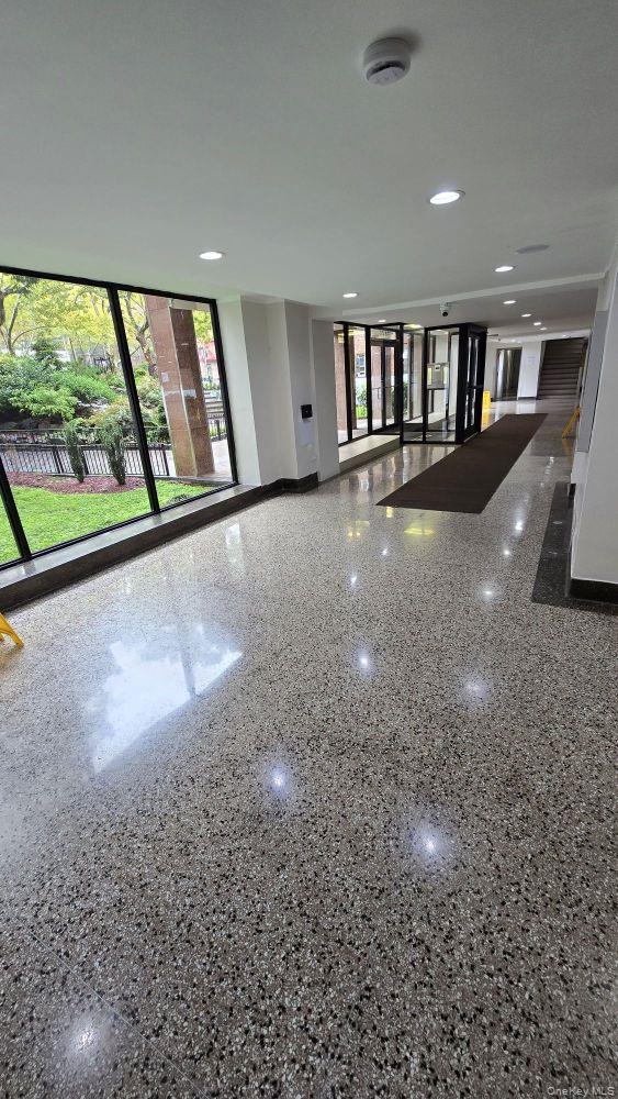 64-35 Yellowstone Boulevard # 6H, Forest Hills, NY 11375