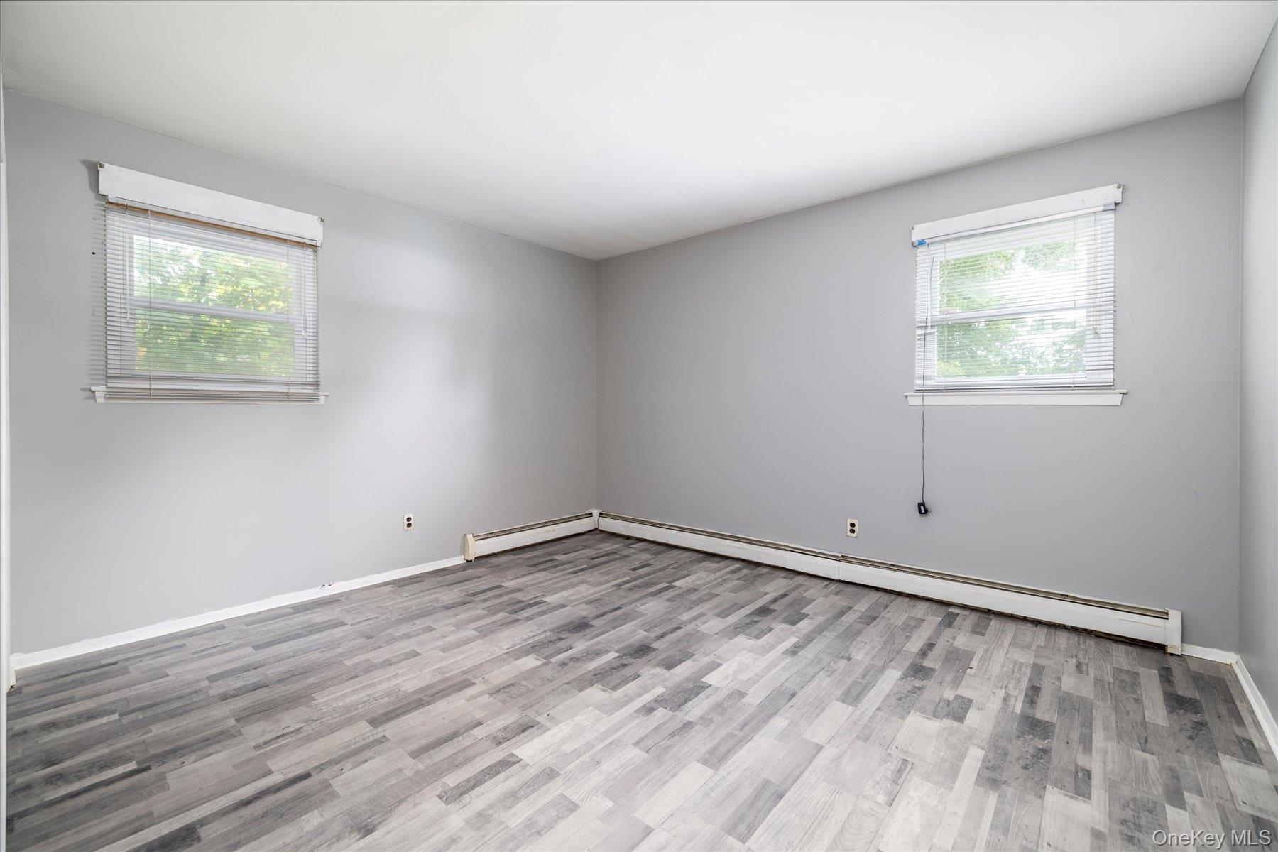 118 Coolidge Avenue, Amityville, NY 11701