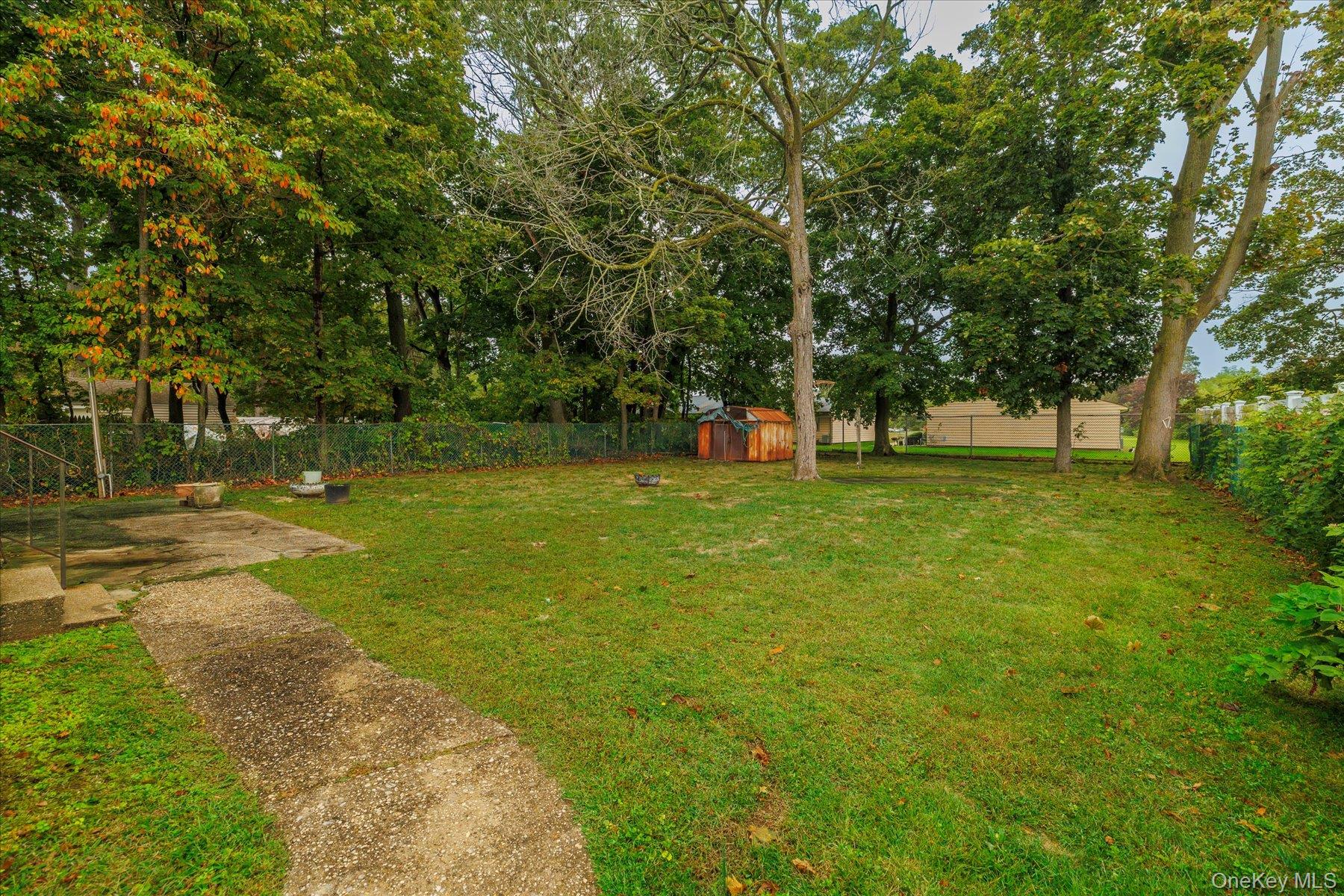 118 Coolidge Avenue, Amityville, NY 11701