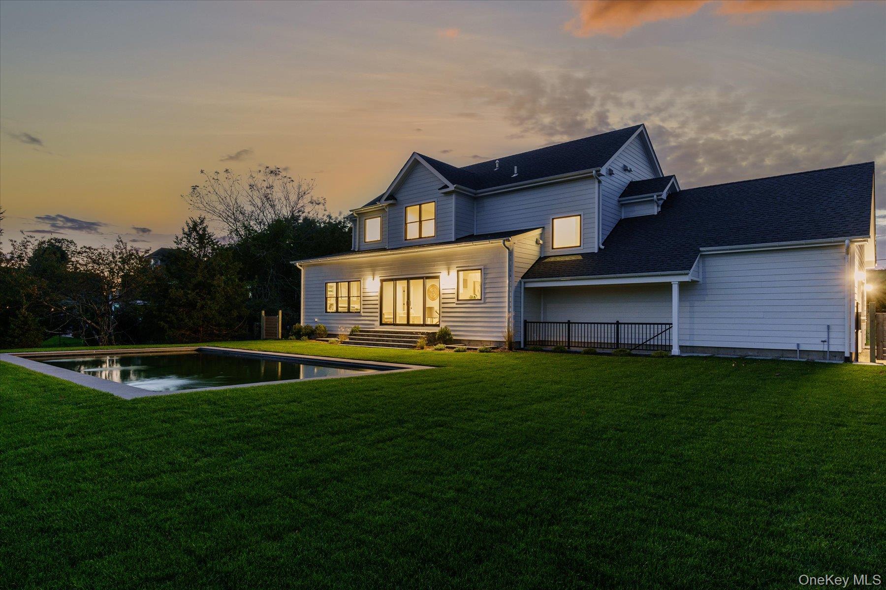 6 S Bay Avenue, Eastport, NY 11941