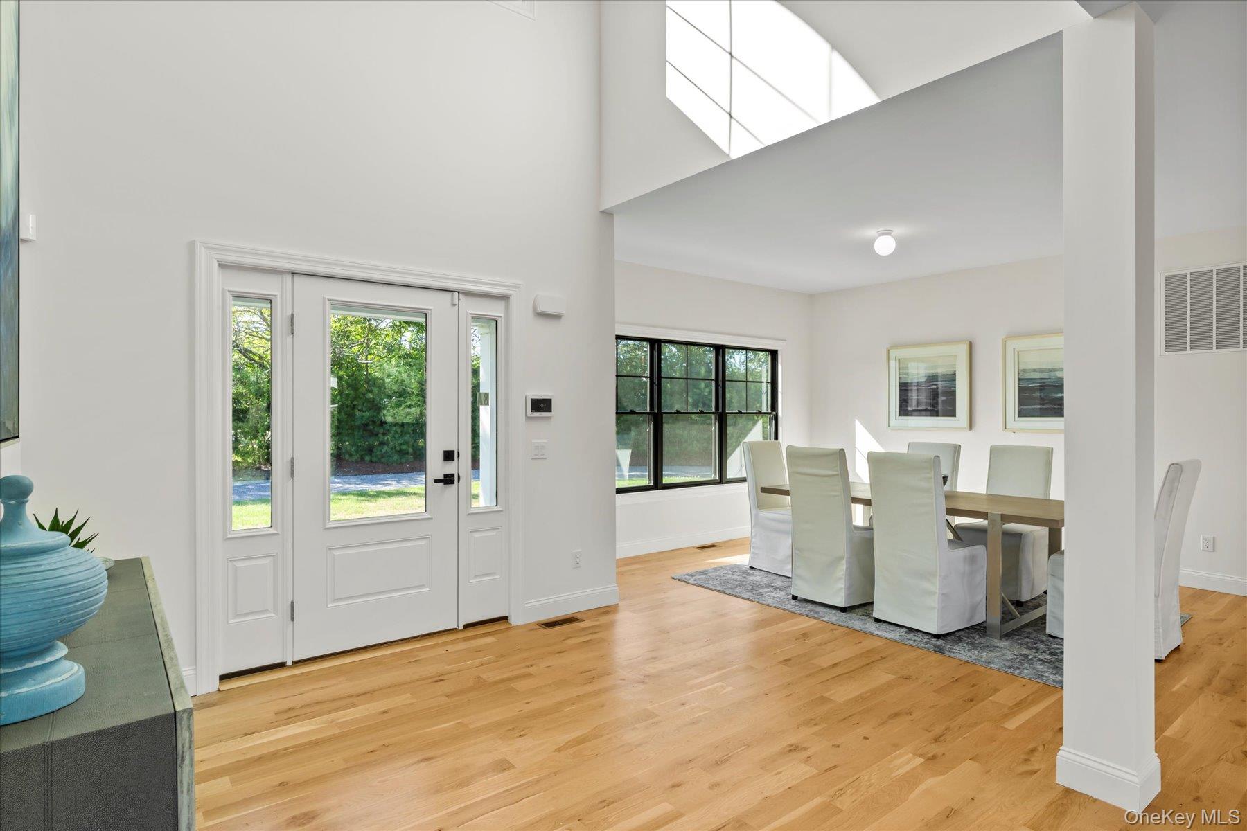 6 S Bay Avenue, Eastport, NY 11941