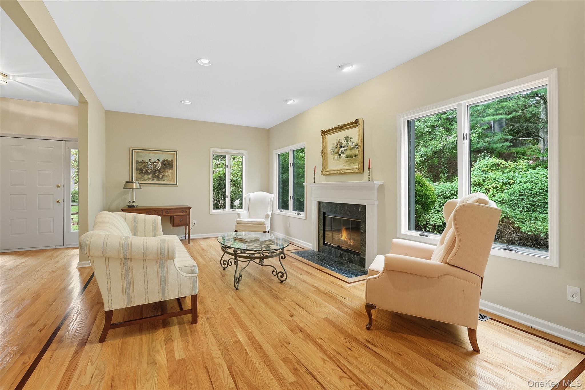 8 Persimmon Lane, White Plains, NY 10605