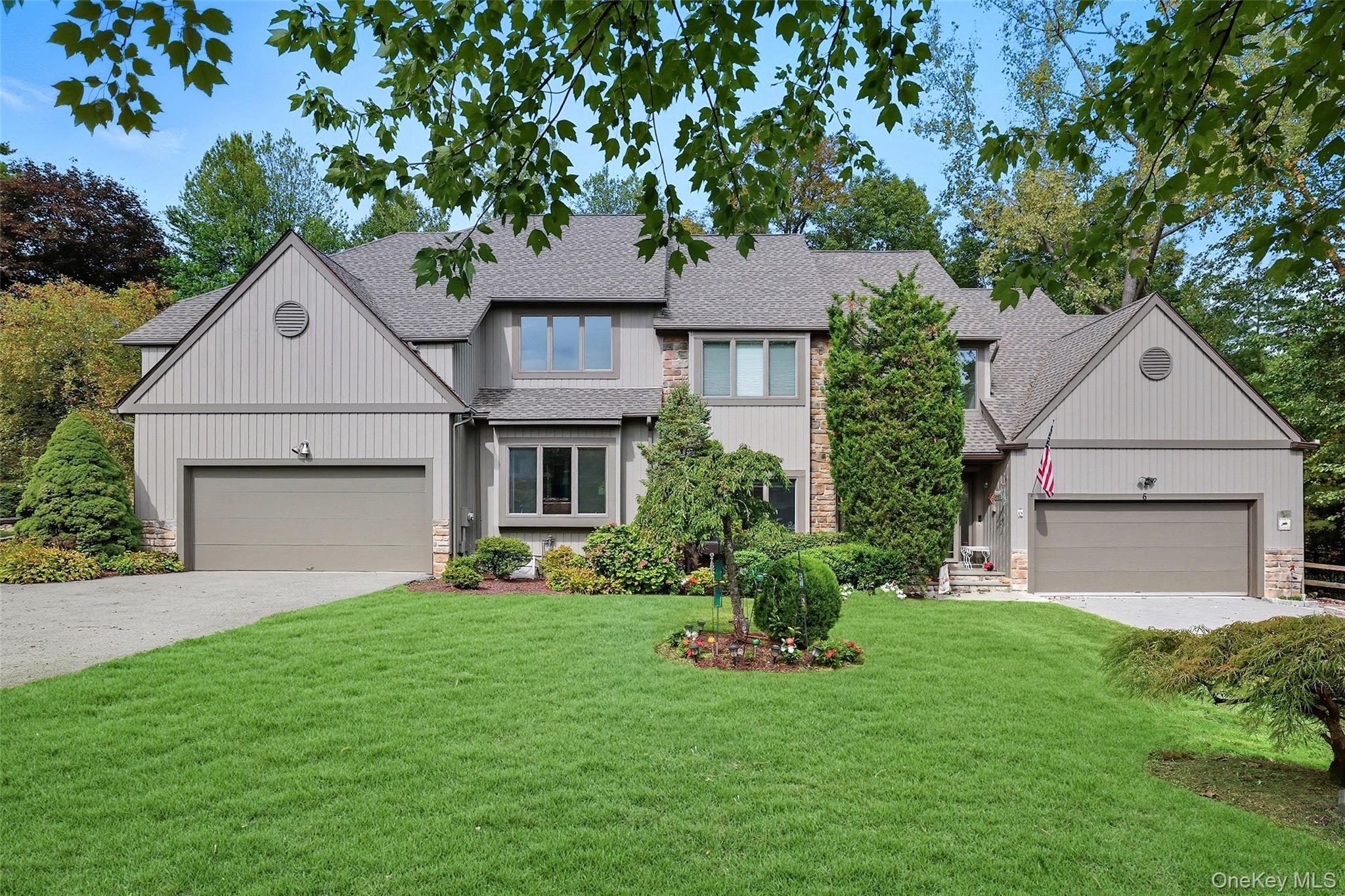 8 Persimmon Lane, White Plains, NY 10605