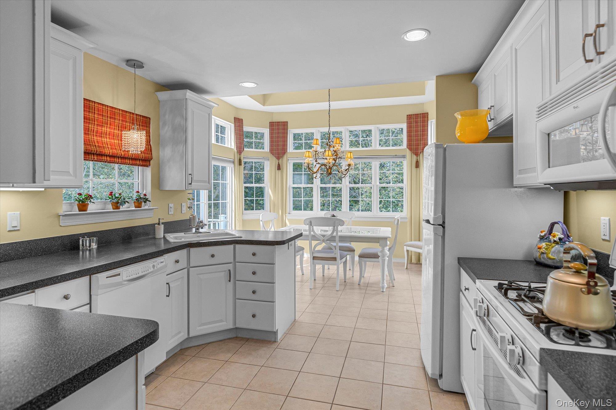 4006 Saint Andrews, Riverhead, NY 11901