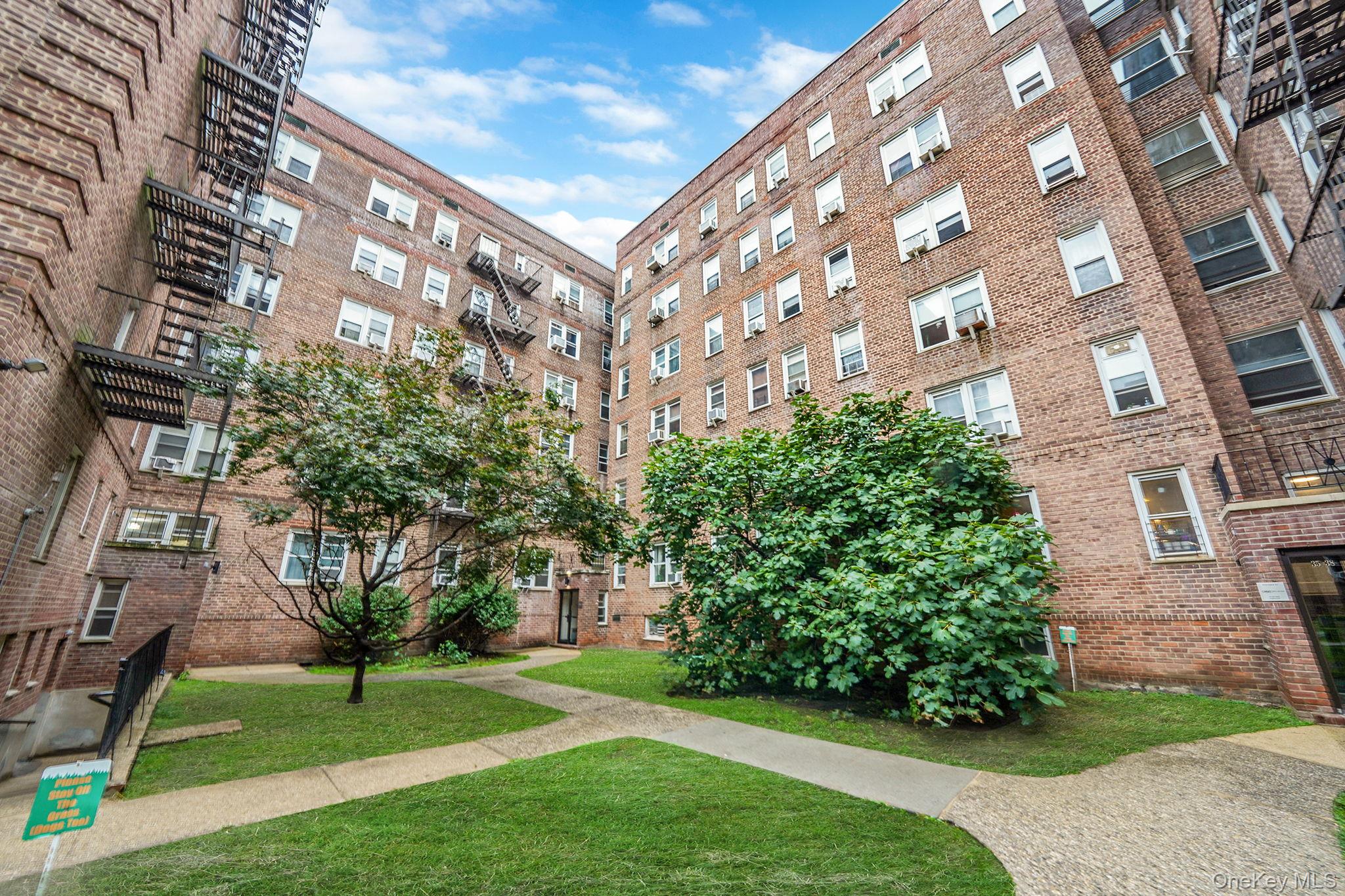 35-40 75th Street # 1B, Jackson Heights, NY 11372