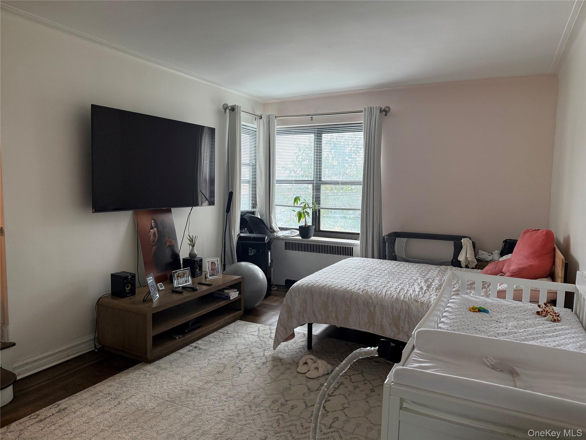 30 Clinton Place # 3A, New Rochelle, NY 10801