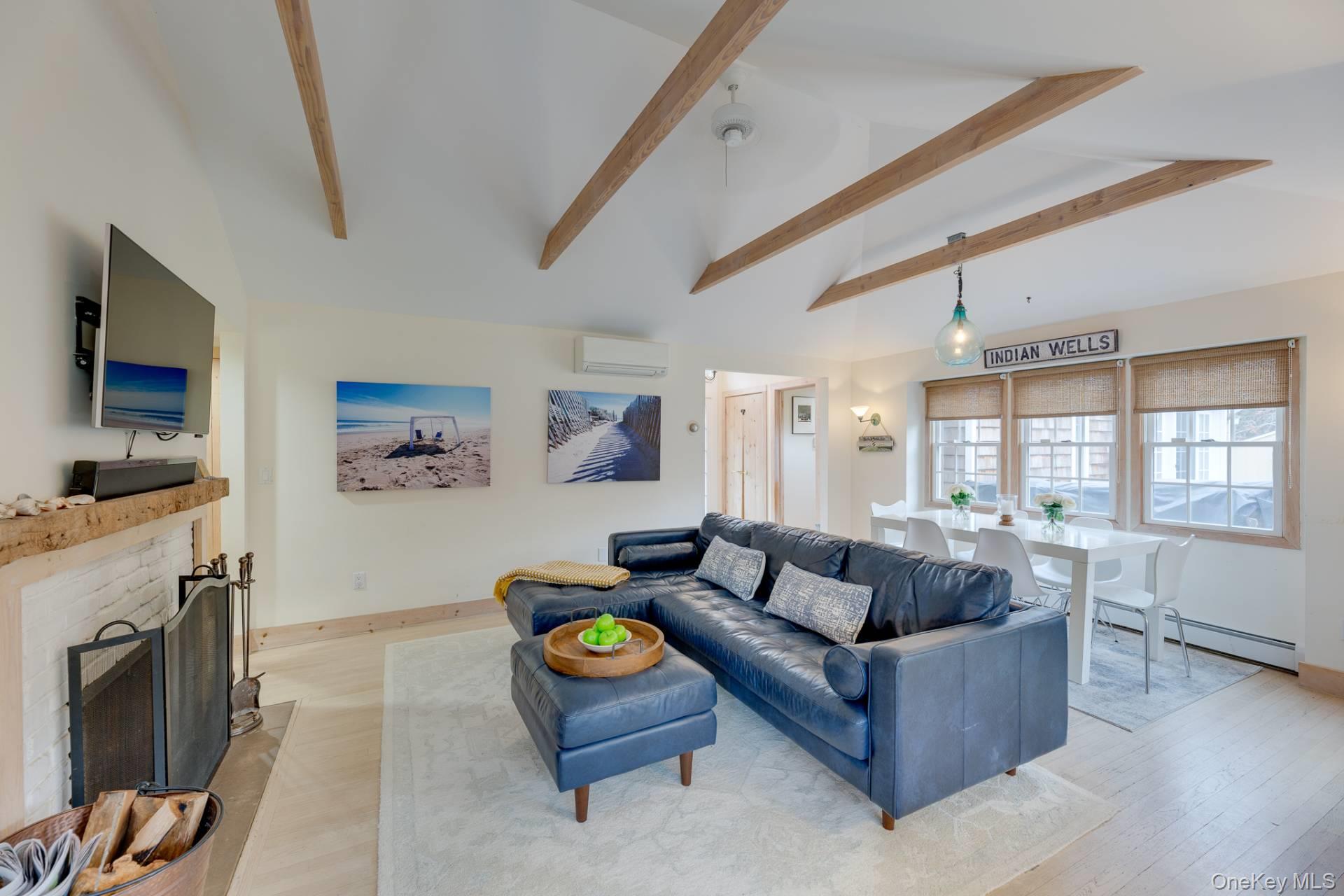 2 Gardiner Drive, Amagansett, NY 11930