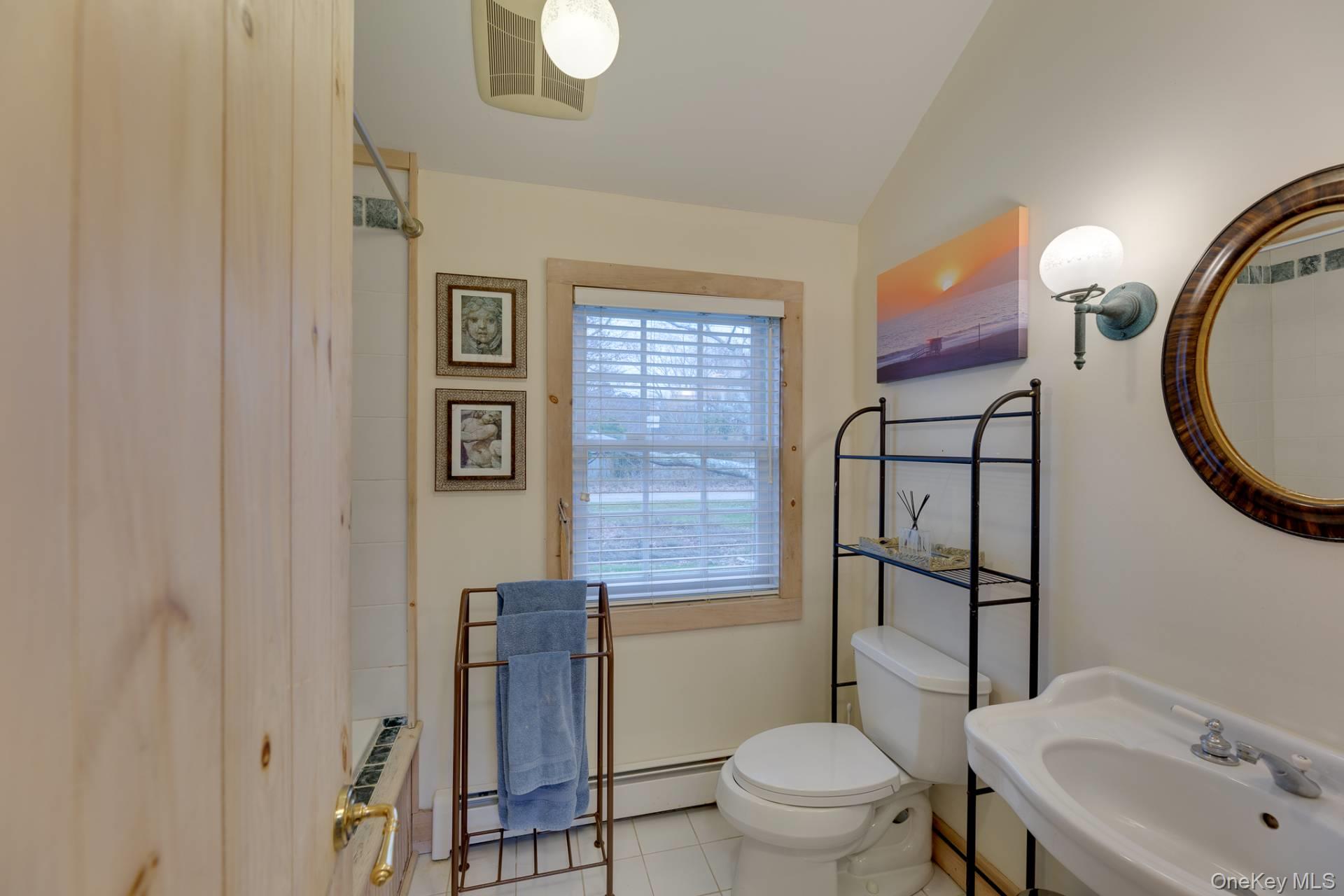 2 Gardiner Drive, Amagansett, NY 11930