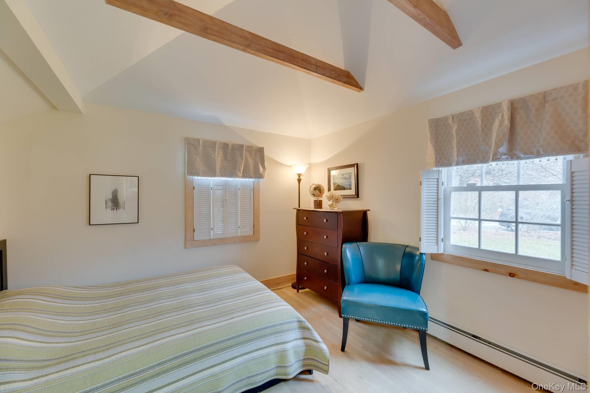 2 Gardiner Drive, Amagansett, NY 11930