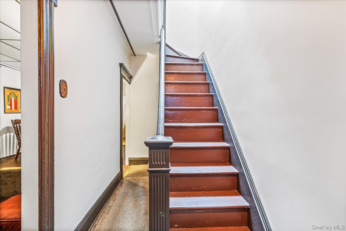 5523 Van Cleef Street, Flushing, NY 11368