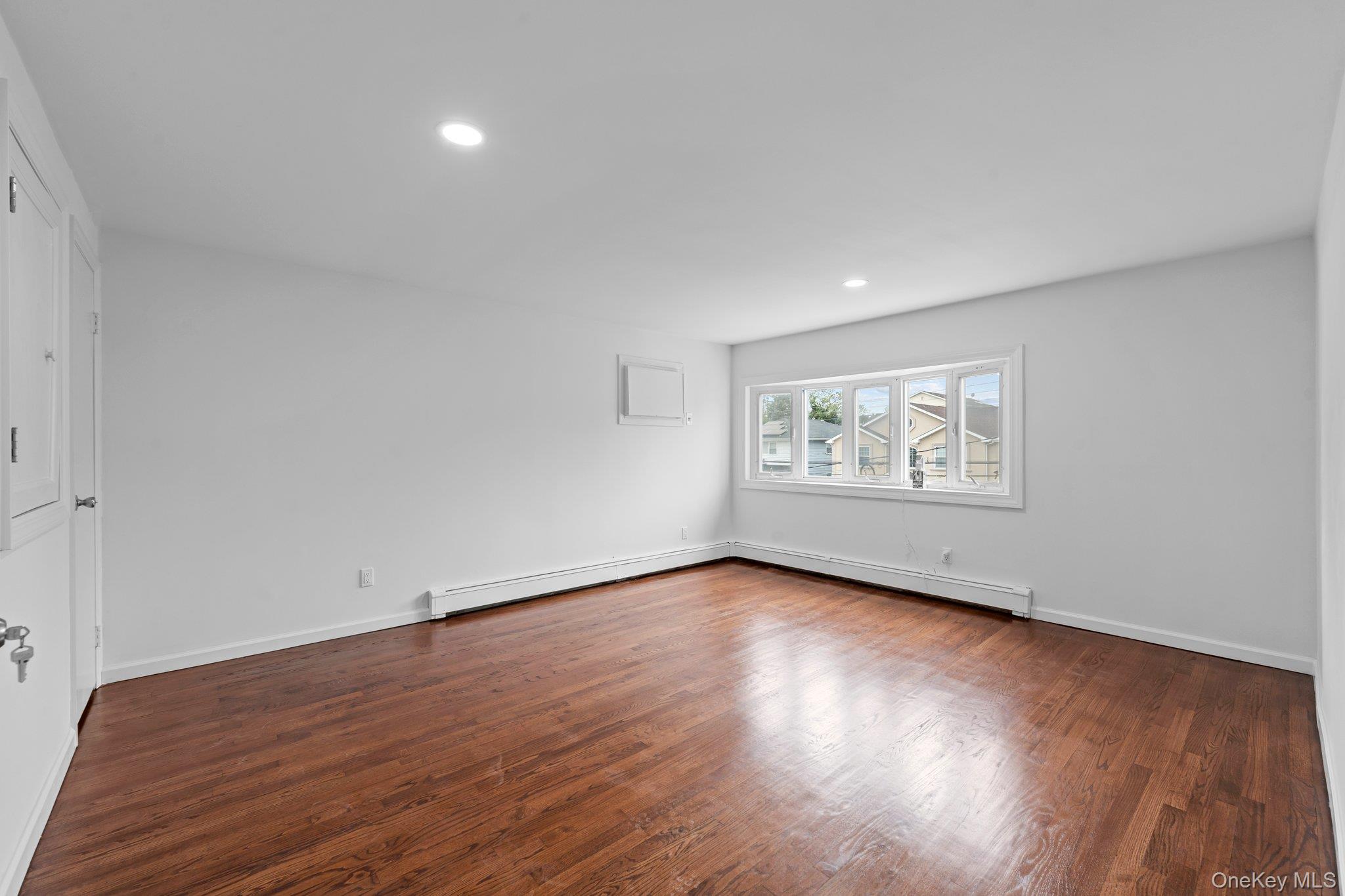 289 Keller Avenue, Elmont, NY 11003