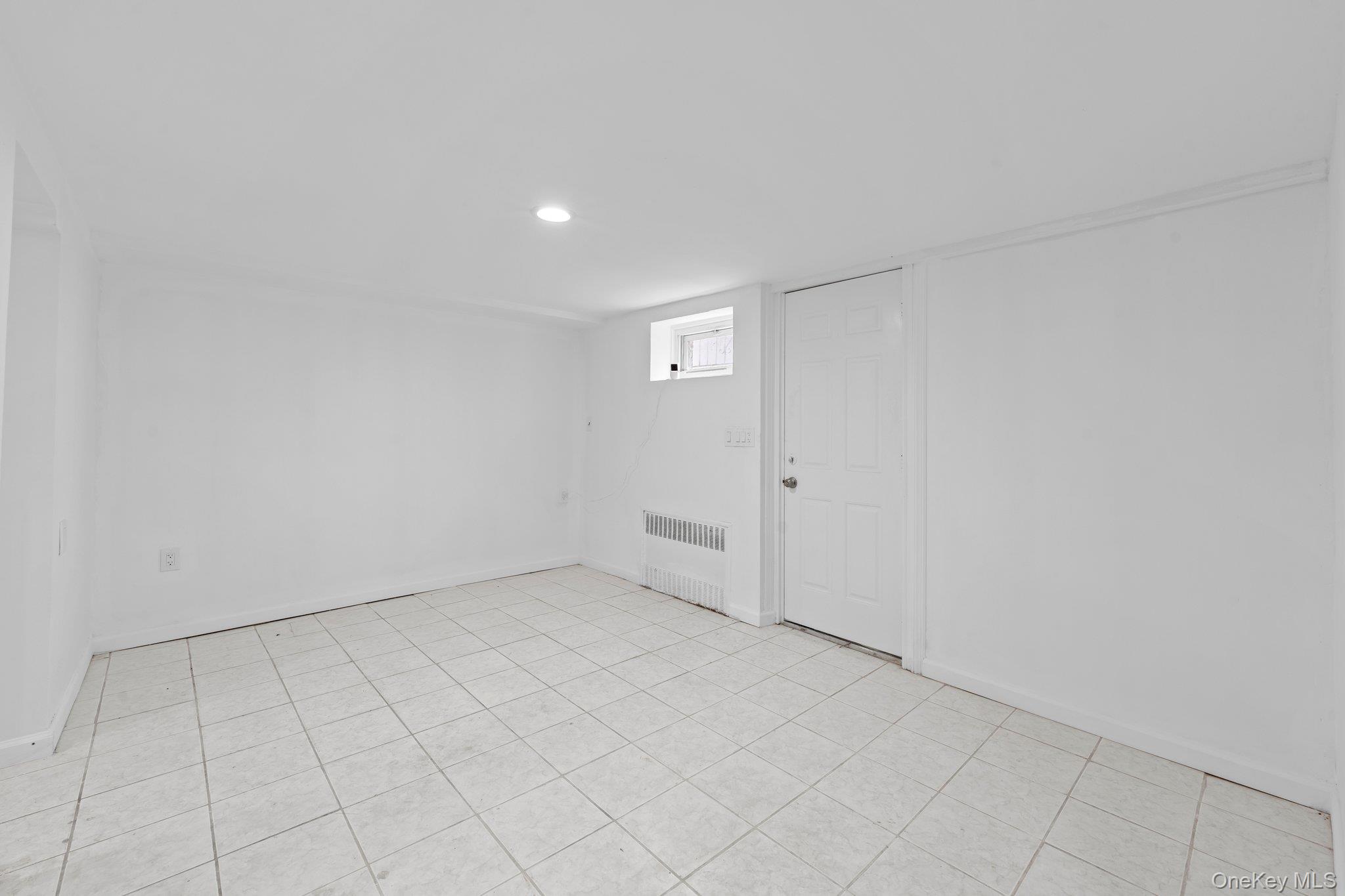 289 Keller Avenue, Elmont, NY 11003