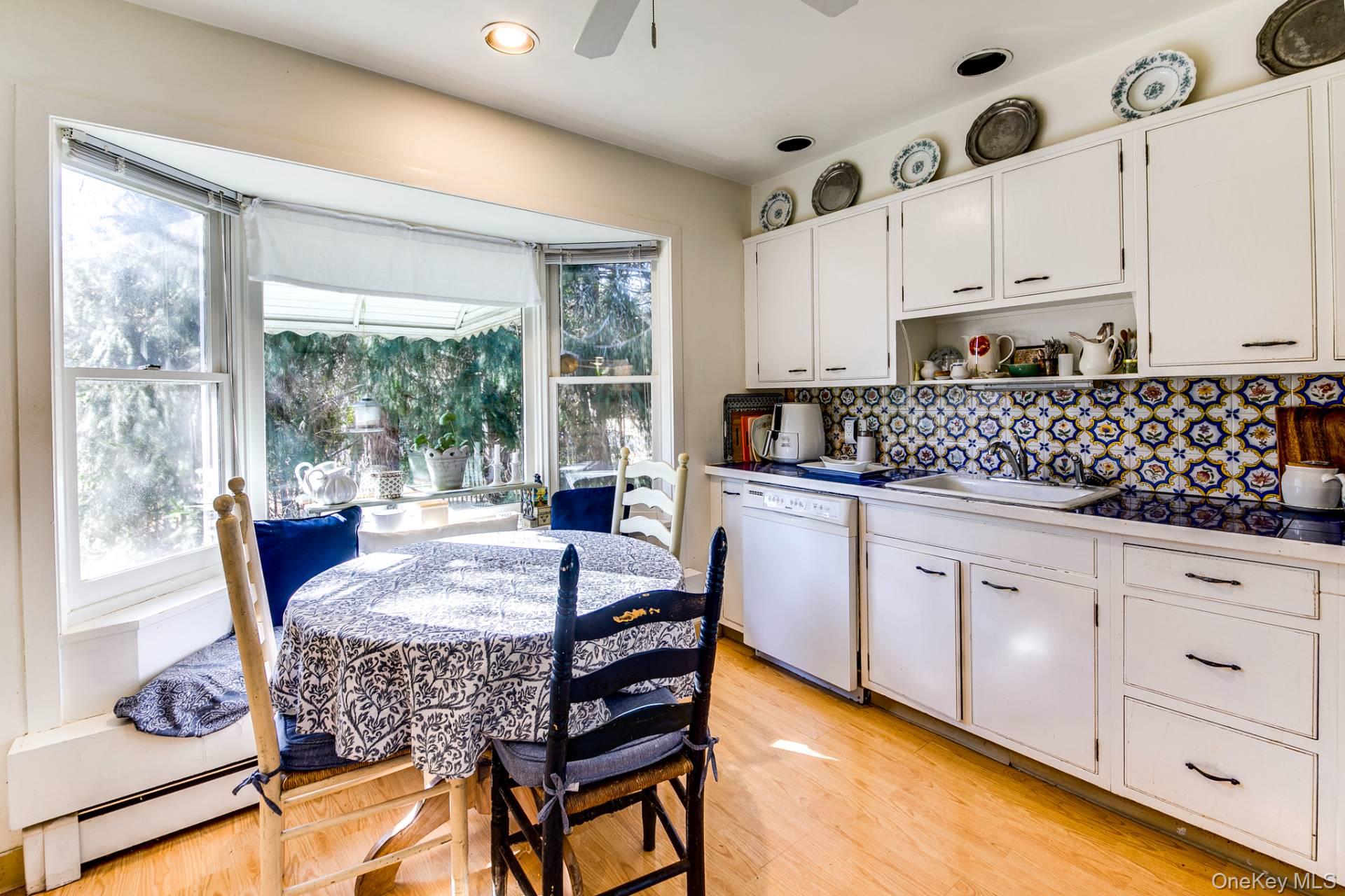 143 Montauk Highway, Quogue, NY 11959