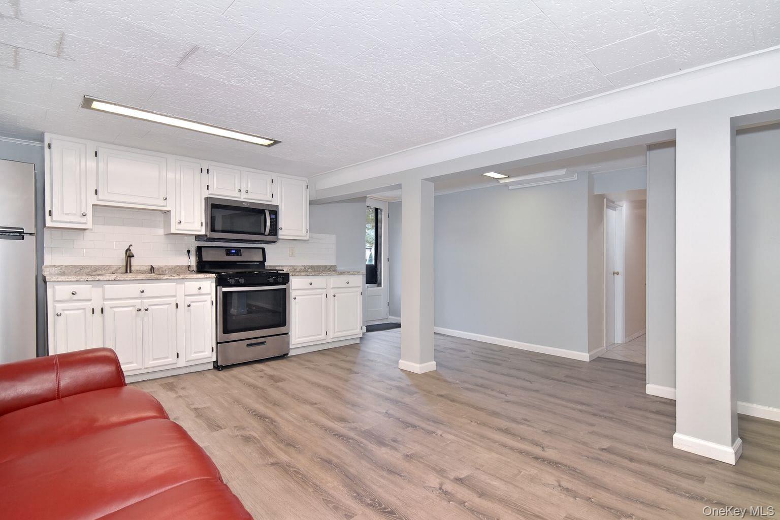 89 Park Drive, Pelham, NY 10803