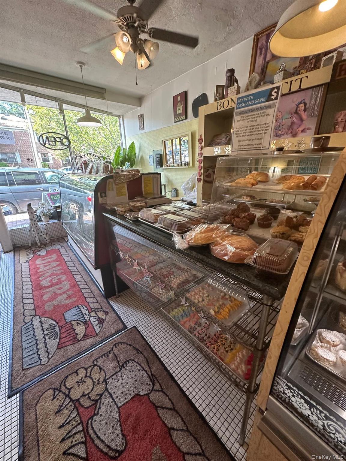 803/805/807/809/811 Middle Neck Road, Great Neck, NY 11024