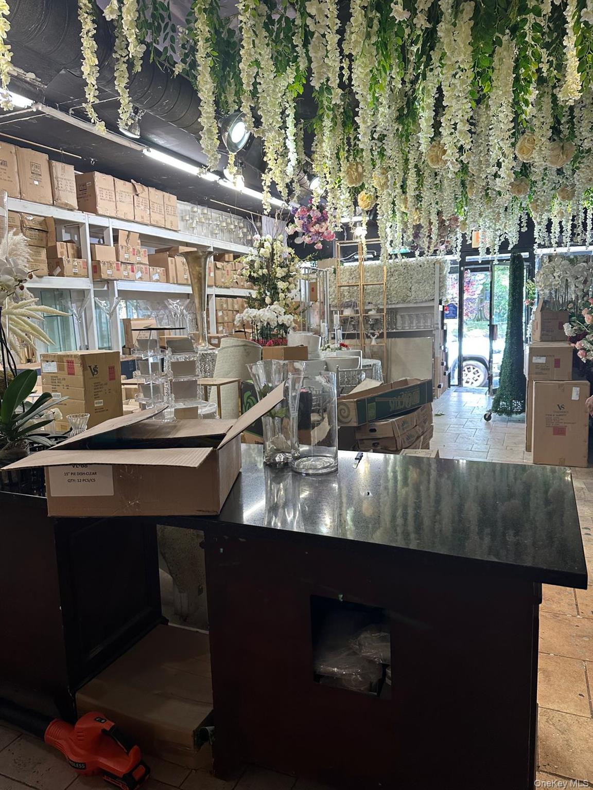 803/805/807/809/811 Middle Neck Road, Great Neck, NY 11024