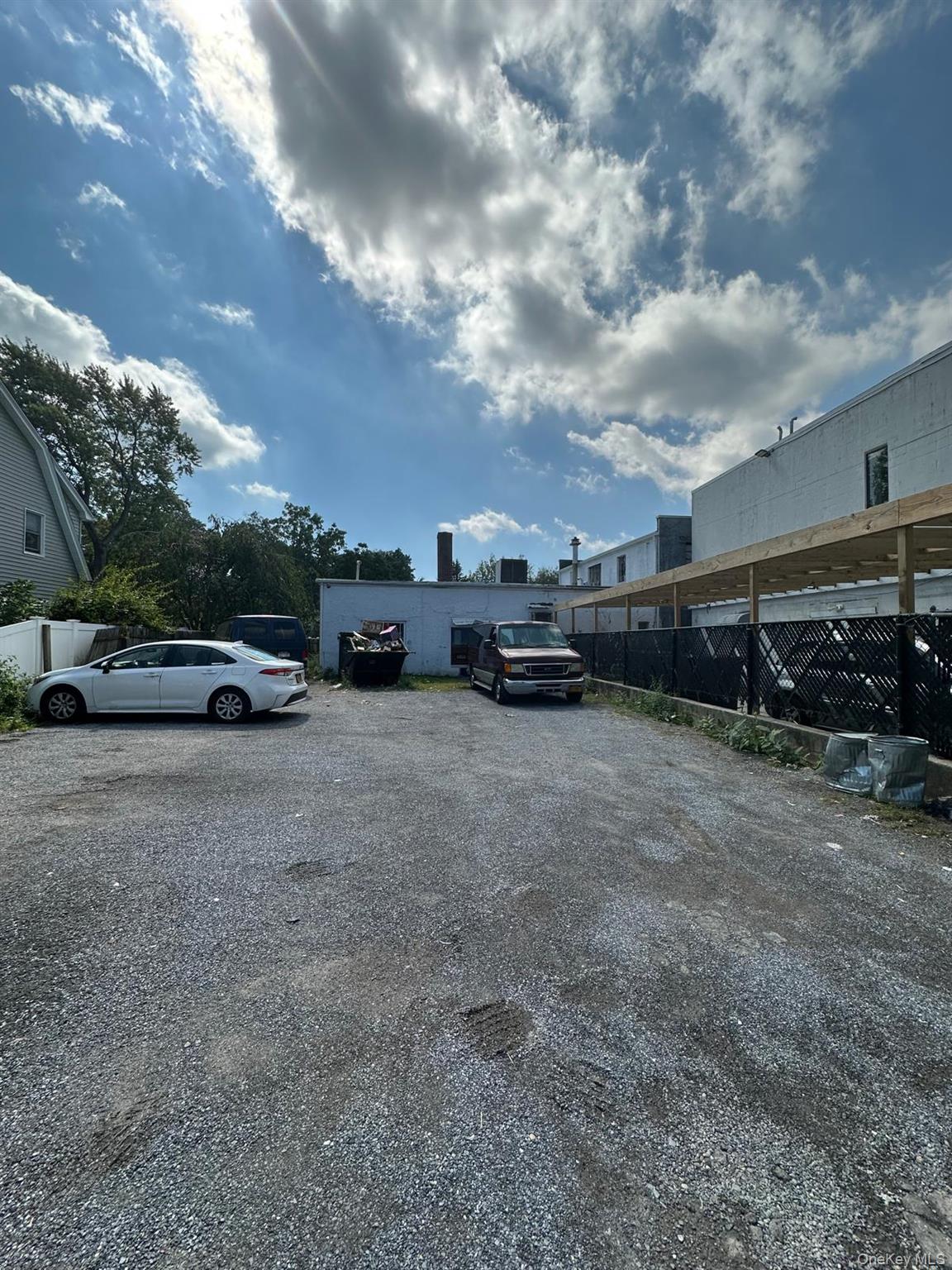 803/805/807/809/811 Middle Neck Road, Great Neck, NY 11024