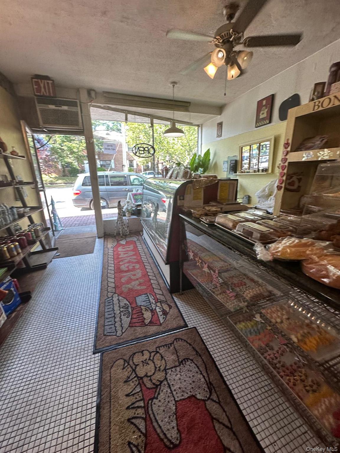 803/805/807/809/811 Middle Neck Road, Great Neck, NY 11024