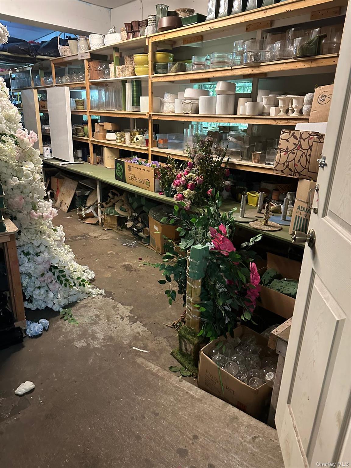 803/805/807/809/811 Middle Neck Road, Great Neck, NY 11024