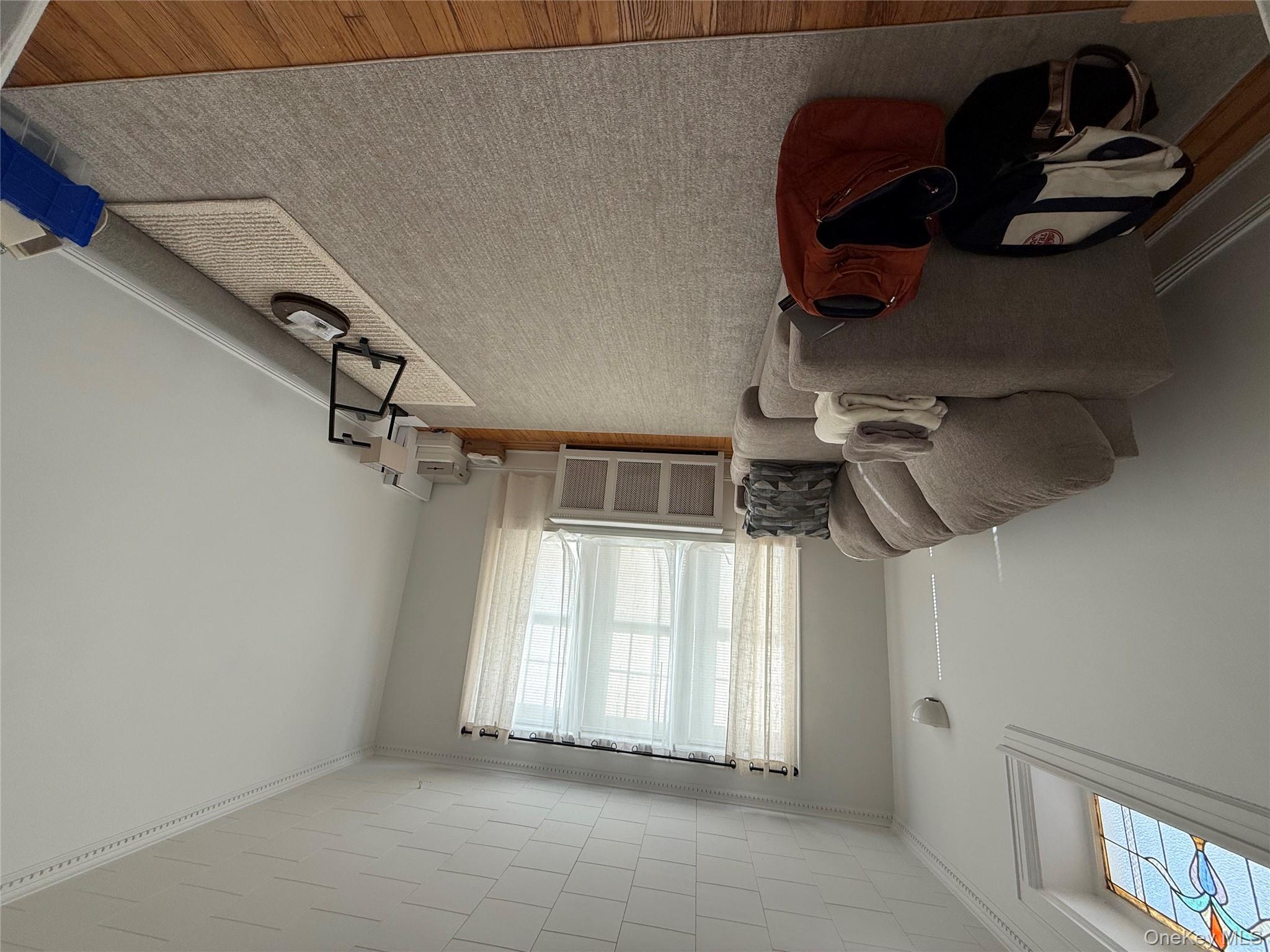 7734 74th Street, Glendale, NY 11385