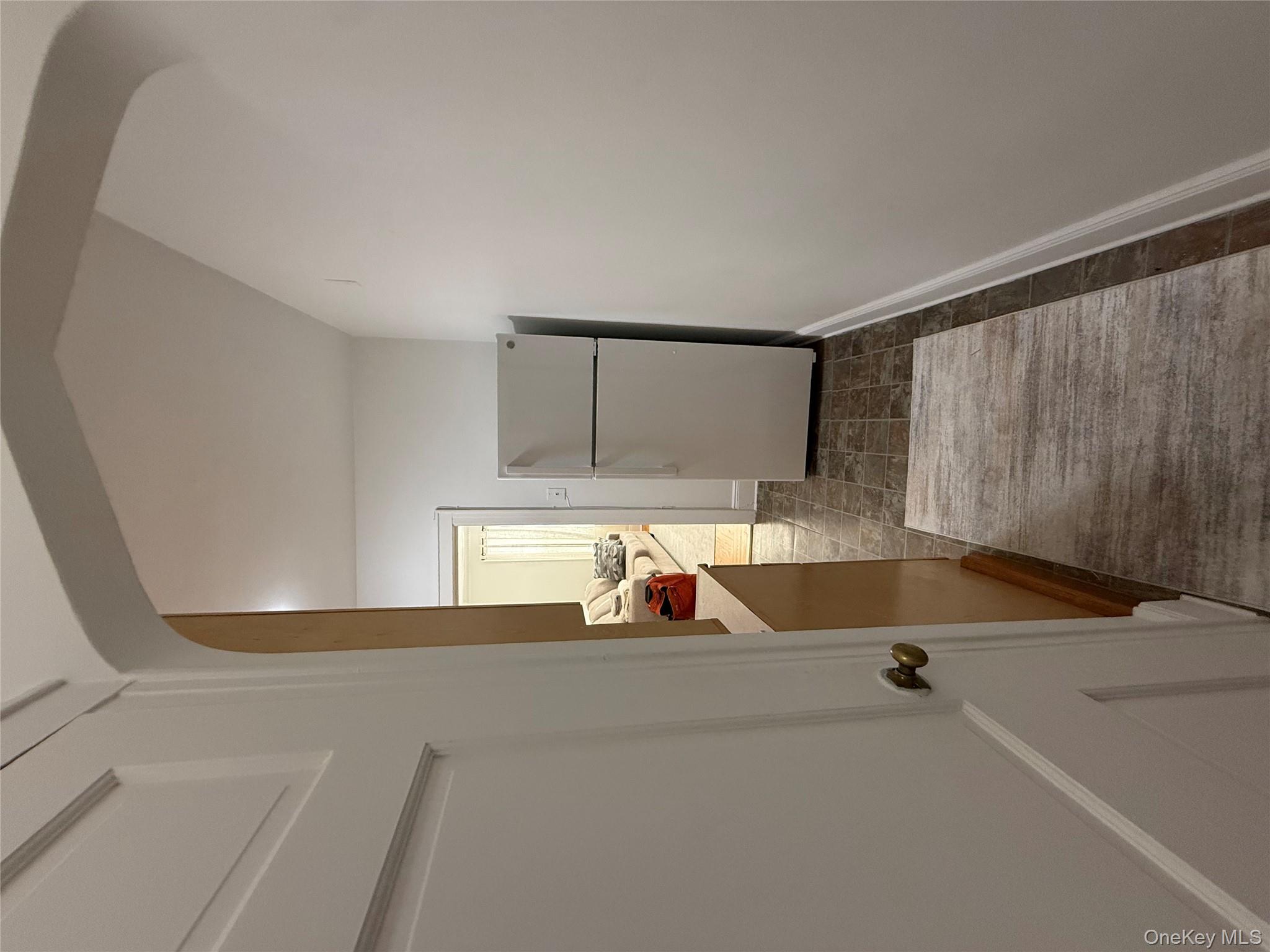 7734 74th Street, Glendale, NY 11385