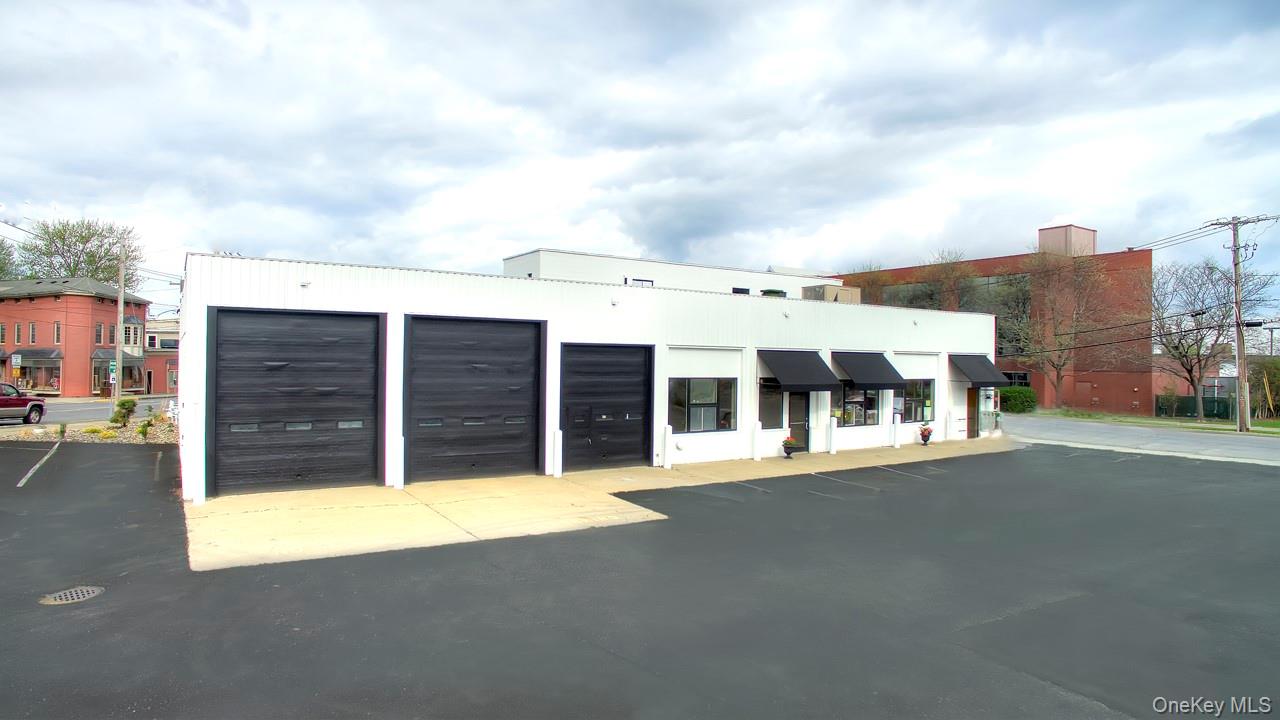 21 ---754 Green  Columbia Street, Hudson, NY 12534