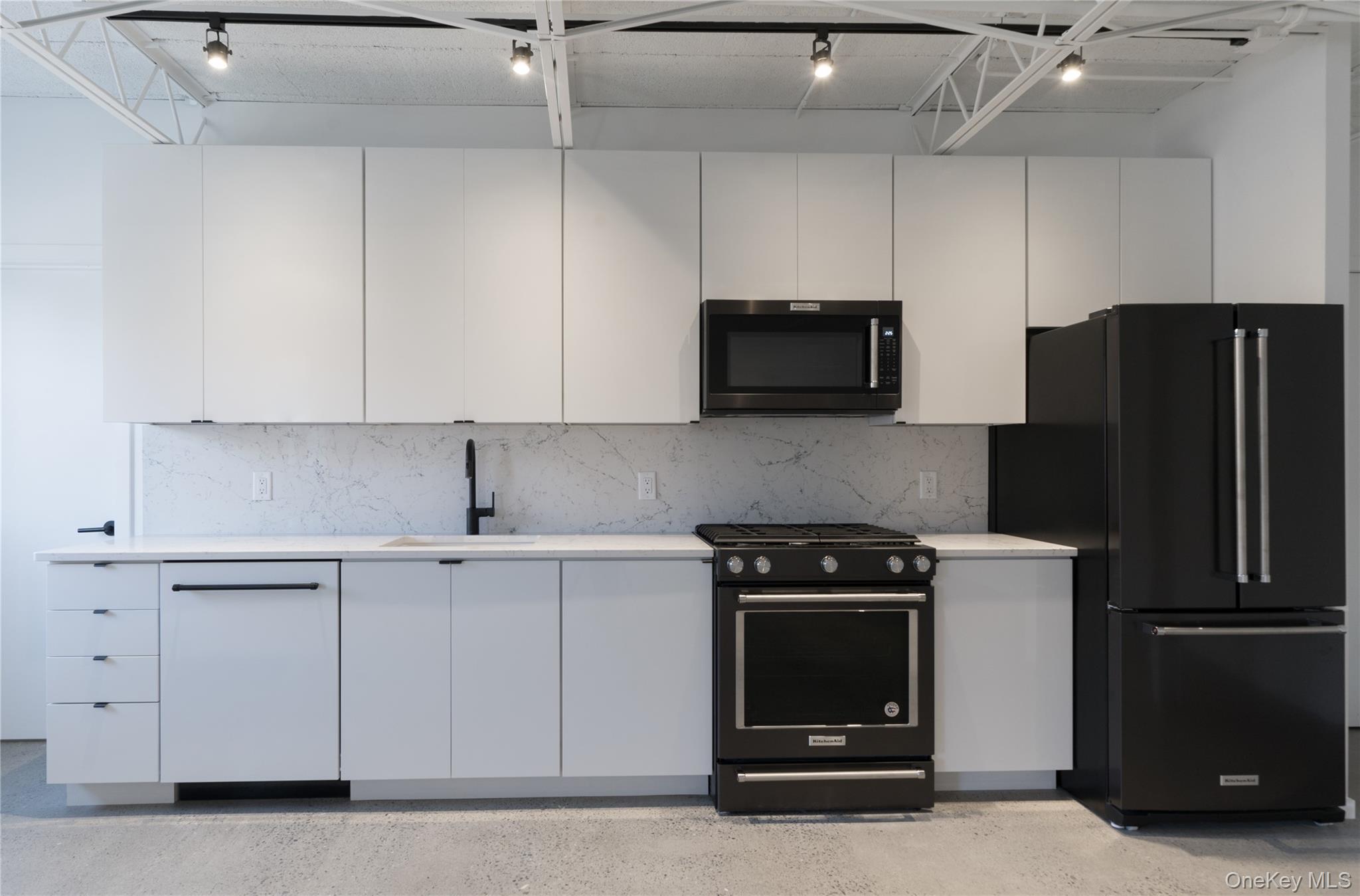 21 ---754 Green  Columbia Street, Hudson, NY 12534