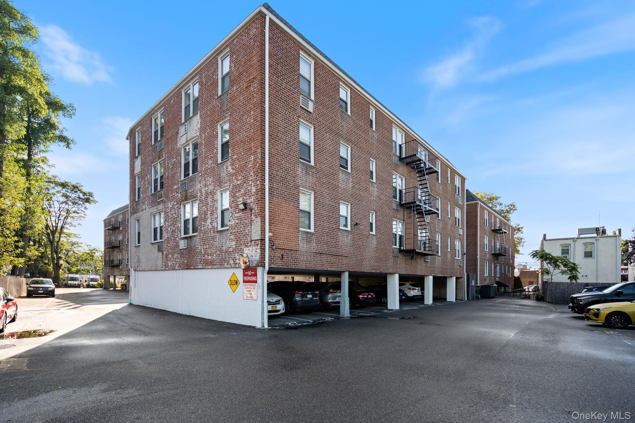 16 Main # 3C, East Rockaway, NY 11518