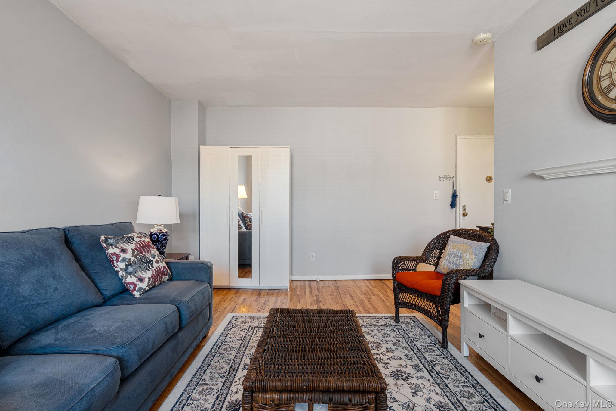 16 Main # 3C, East Rockaway, NY 11518