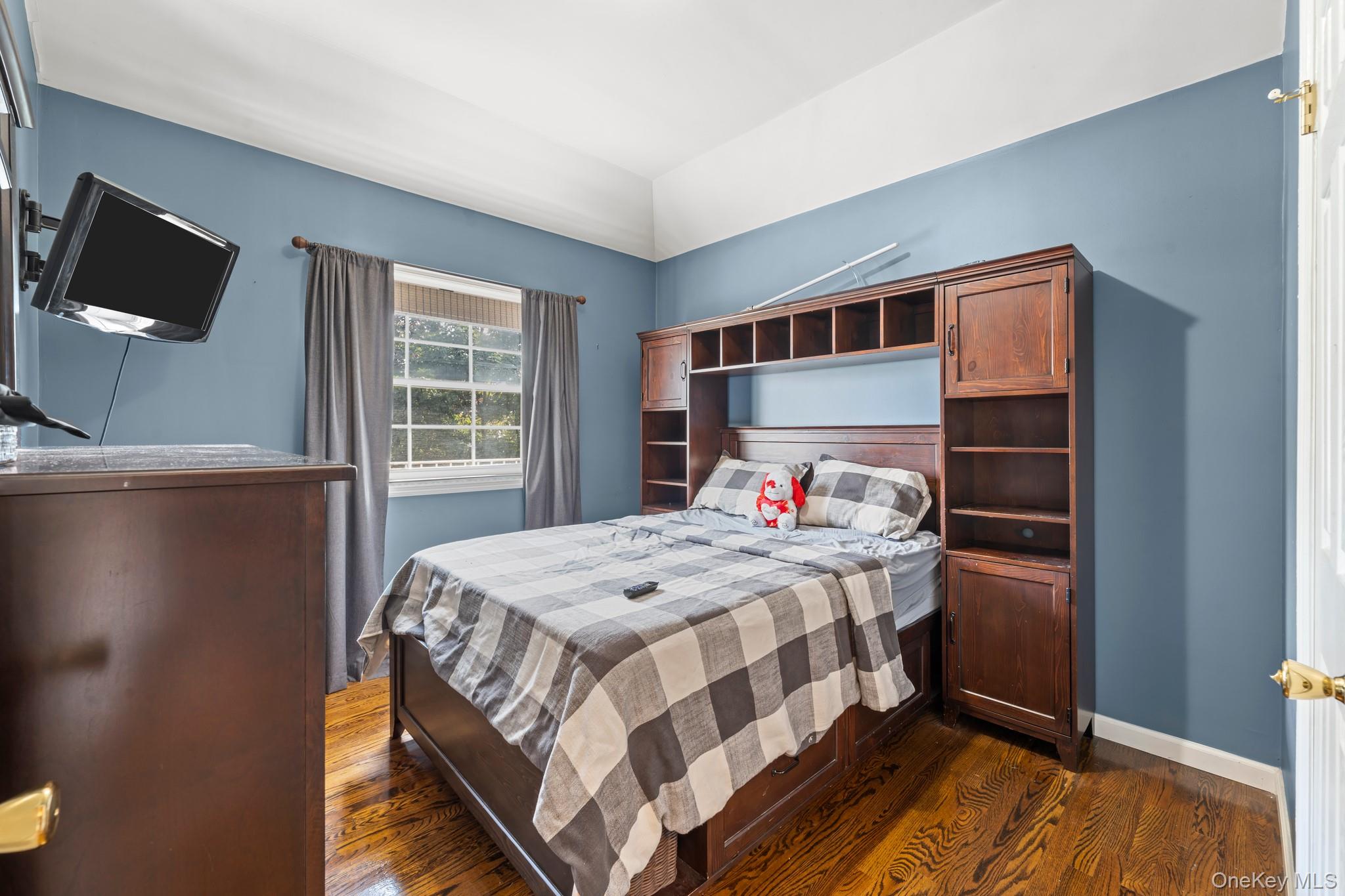 1514 Bayview Avenue, Bronx, NY 10465