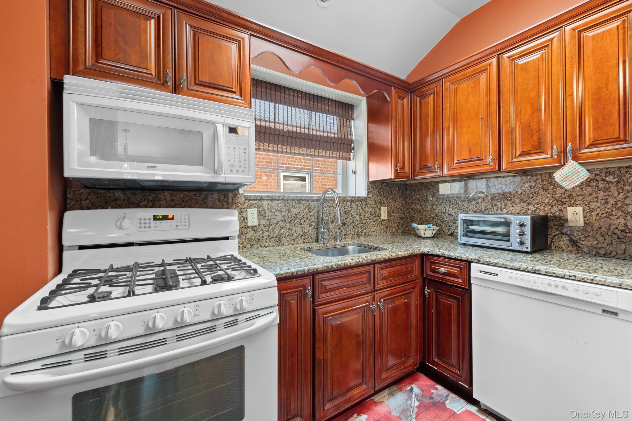 1514 Bayview Avenue, Bronx, NY 10465