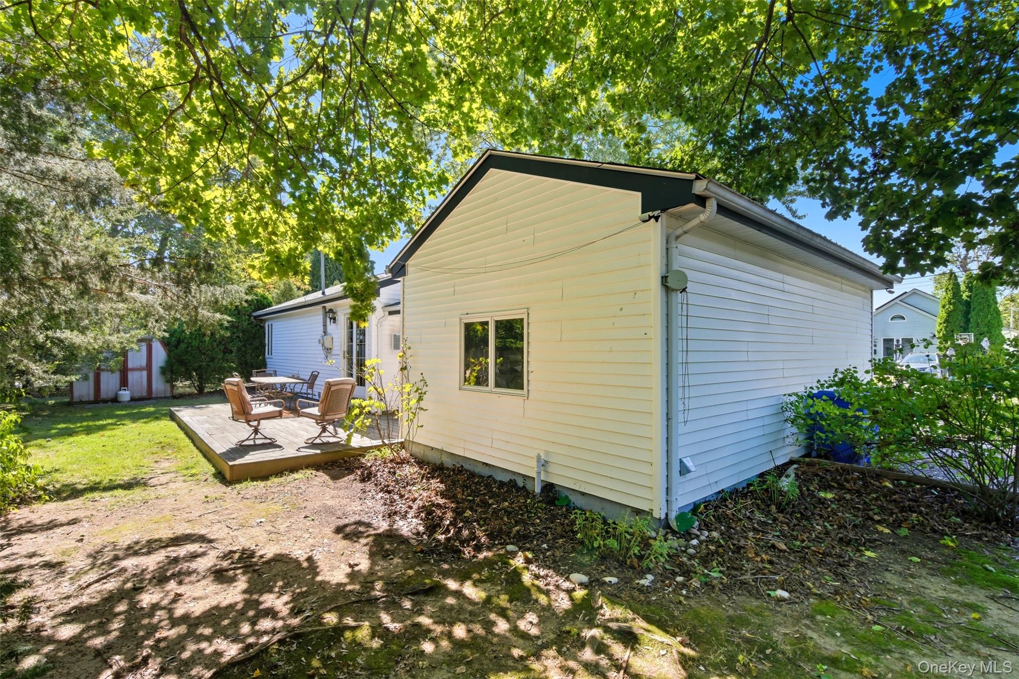 290 5th Street, East Northport, NY 11731