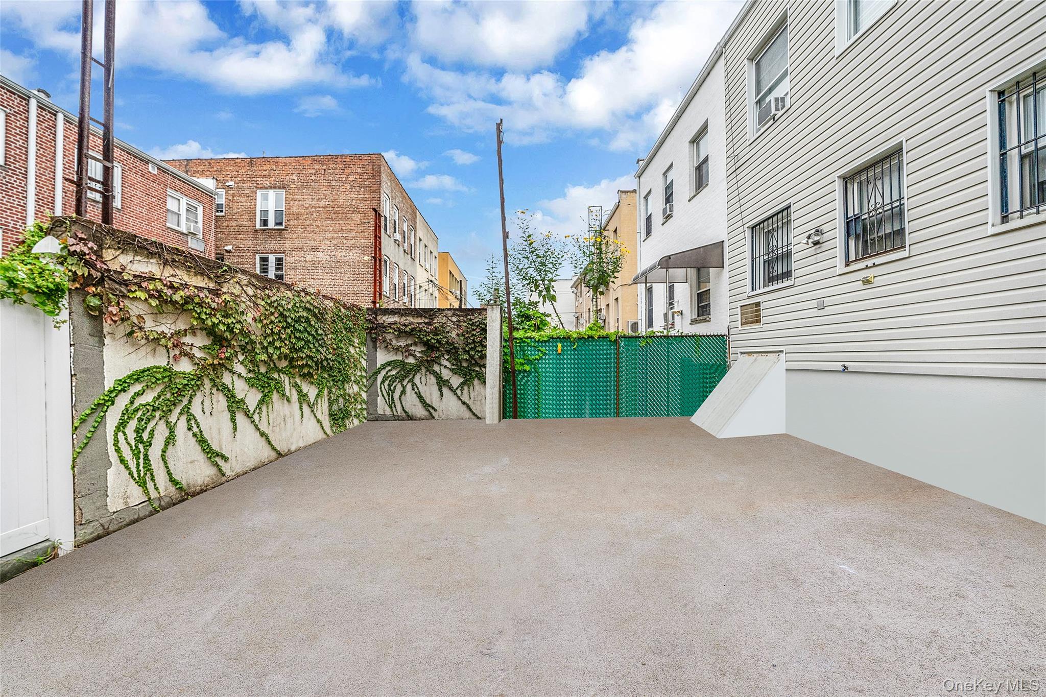 1932 W 13th Street, Brooklyn, NY 11223