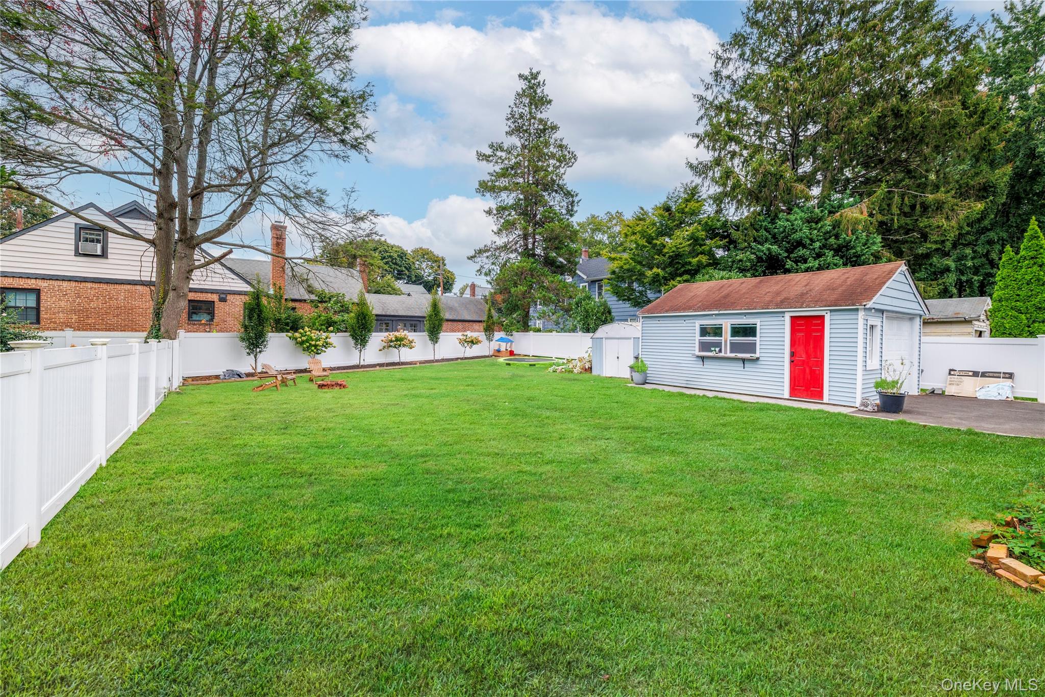 114 Nassau Avenue, Malverne, NY 11565