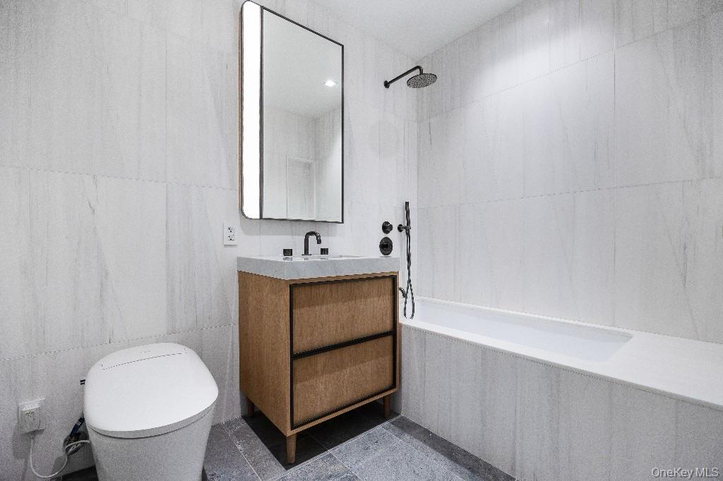 250 E 25th Street # 9D, New York (Manhattan), NY 10010