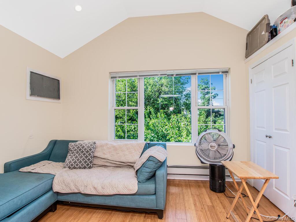 1283 E 223rd Street, Bronx, NY 10466