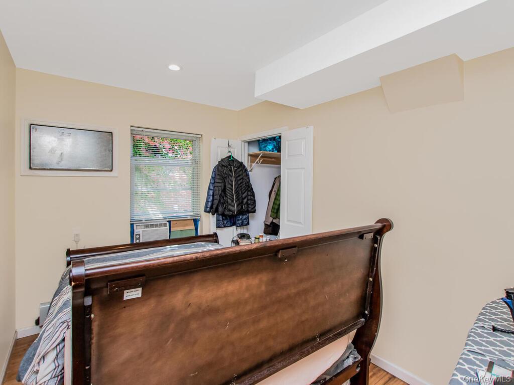 1283 E 223rd Street, Bronx, NY 10466