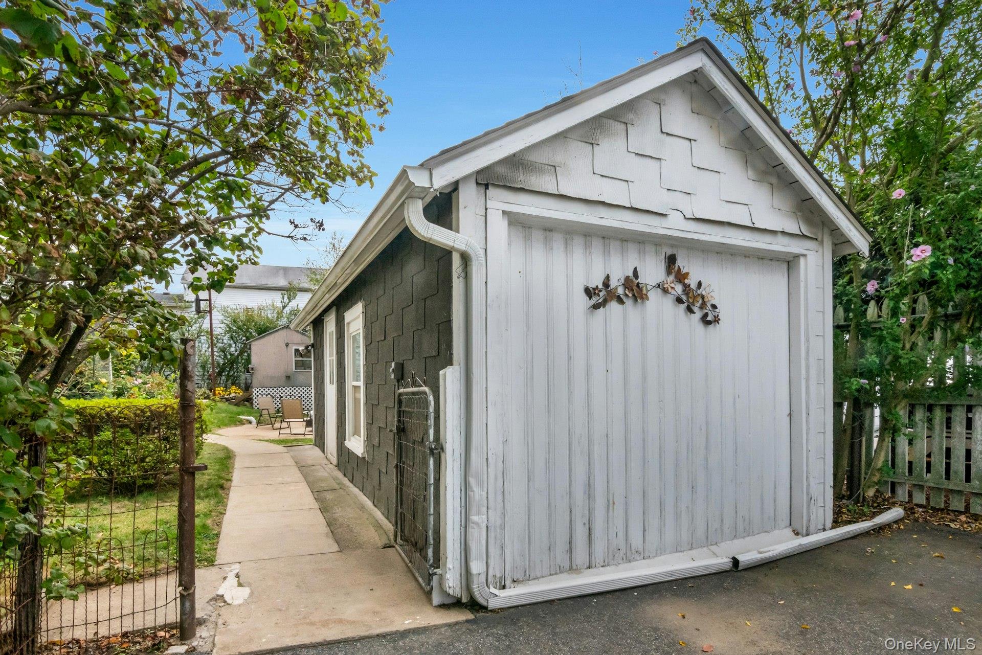 10 N Goodwin Avenue, Elmsford, NY 10523